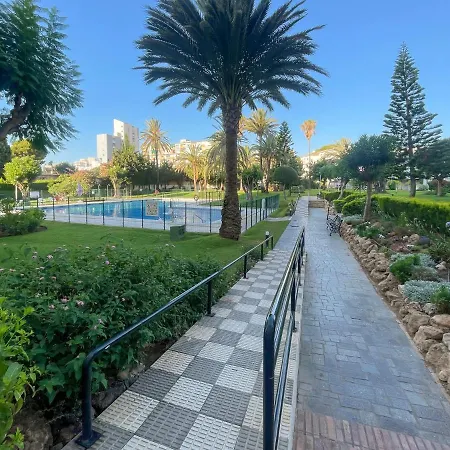 Apartamento Oasis-real-apartment Beautiful Modern With Pool And Near The Benalmádena