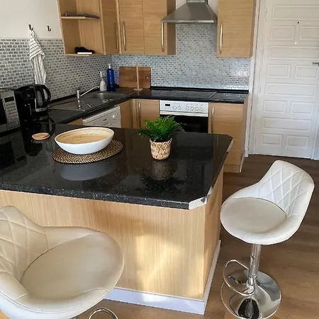 Oasis-real-apartment Beautiful Modern With Pool And Near The Benalmadena